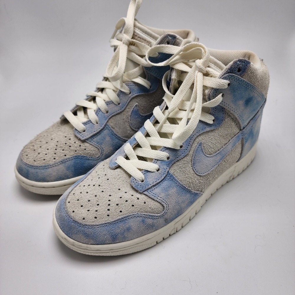 Nike Dunk High SE Clouds Celestine Blue White Suede High Top Sneakers Womens 7.5 - Picture 1 of 16